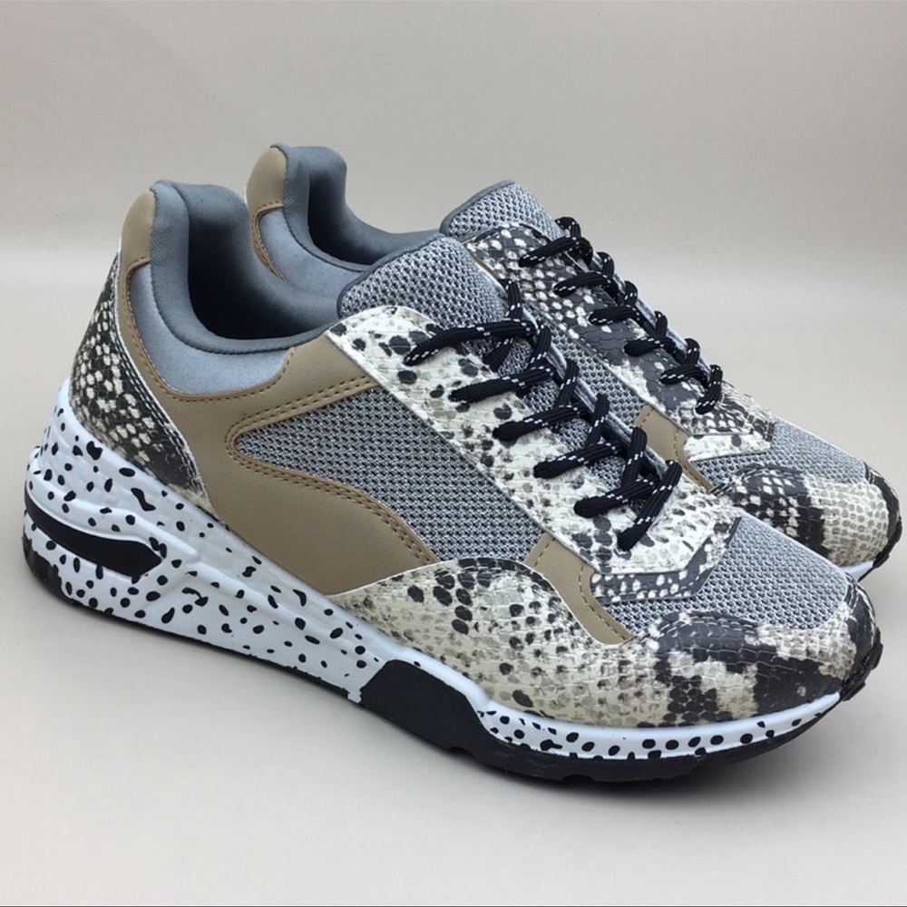 Steve Madden Bena Snake Print Wedge Sneakers NWOB